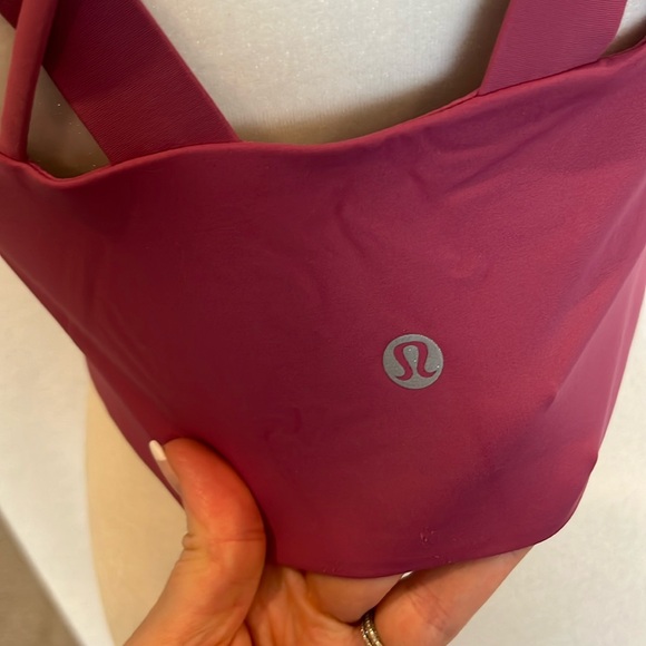 Lululemon Like A Cloud Longline Bra - Picture 3 of 6